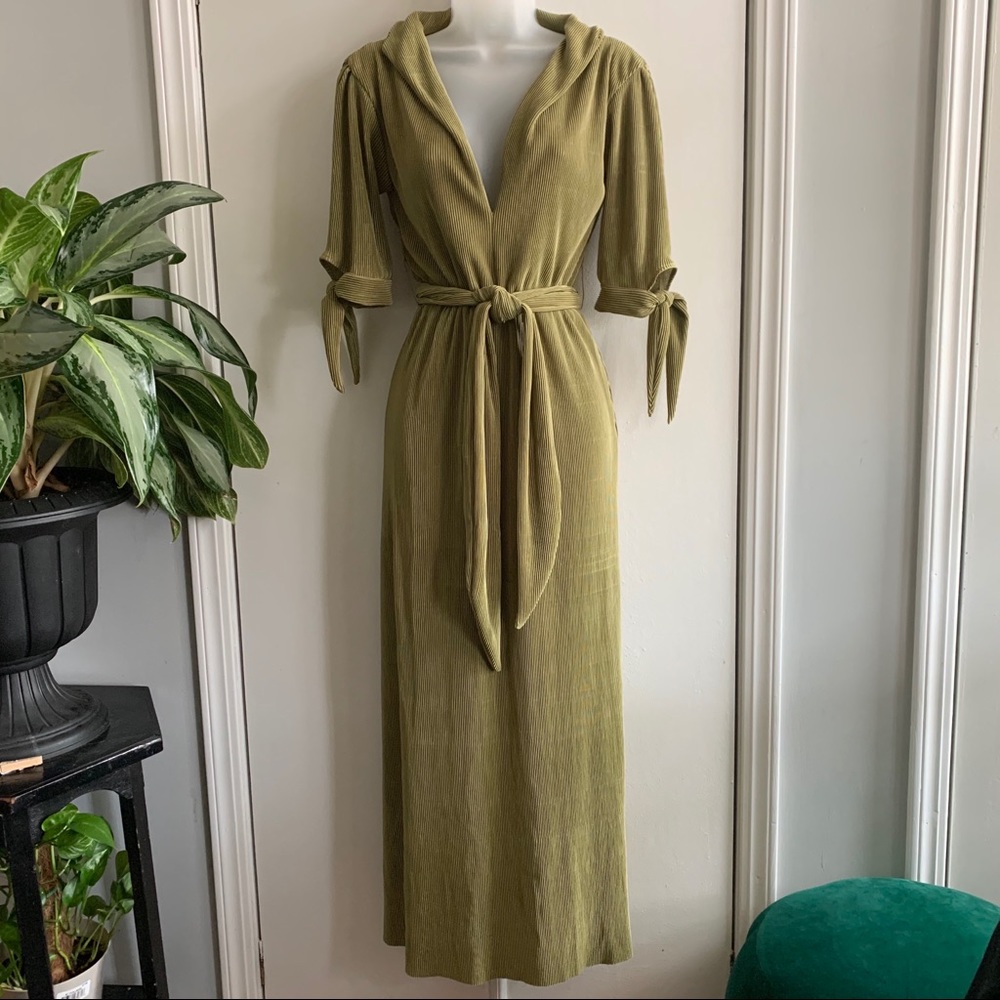 NWOT Tach Calendula Dress in Pistachio
